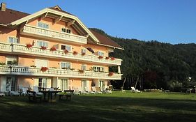 Appartementhaus Karantanien am Ossiacher See